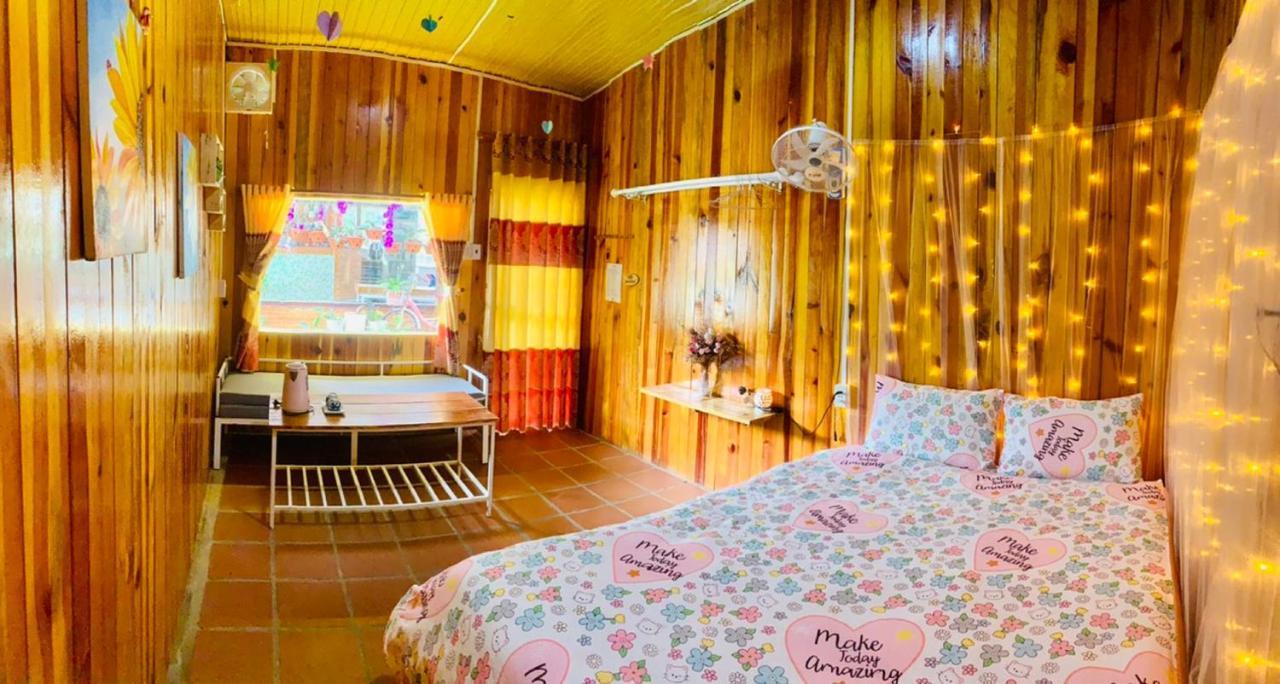 Moc Gia Vien Homestay - Далат Екстер'єр фото